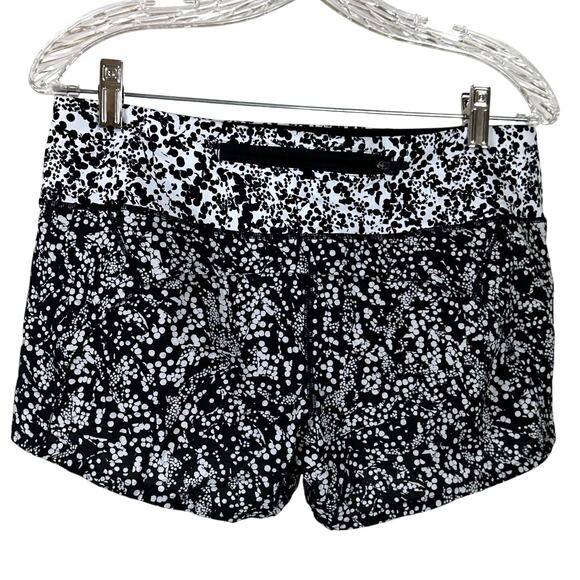 Lululemon Run Times Short II 4" Chirasu Black Chirakasu Alpine White Sz 6 EUC - Picture 4 of 9